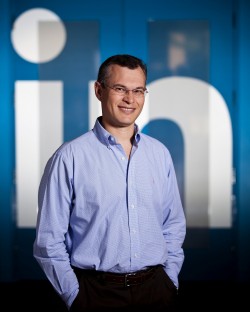Cliff Rosenberg - How to use LinkedIn for business. LinkedIn for business.